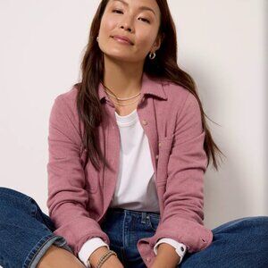 Faherty Women's Legend Sweater Shirt in Rose Twill size Small